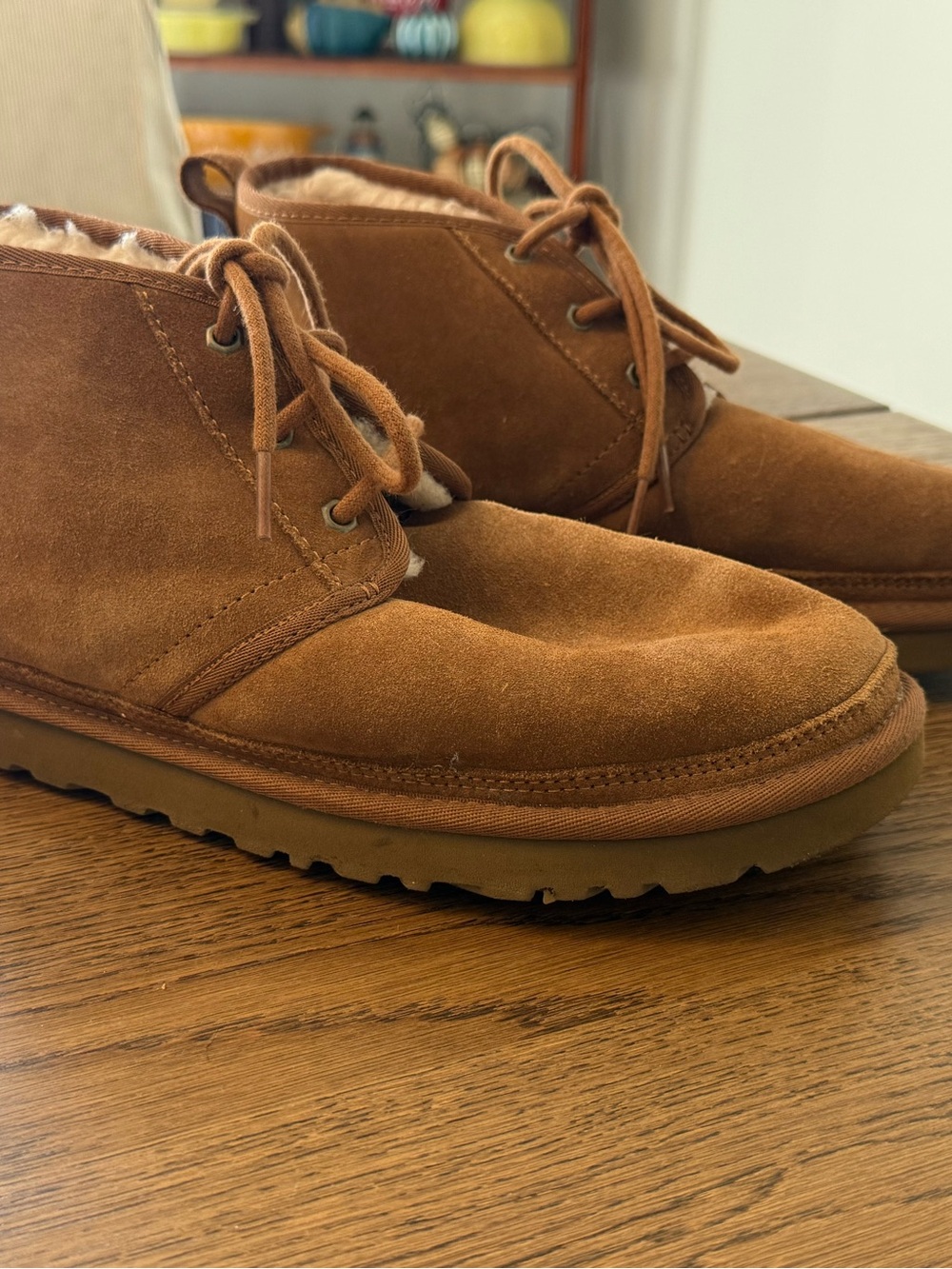 UGG Men's Chestnut Suede Chukka Boots size 12